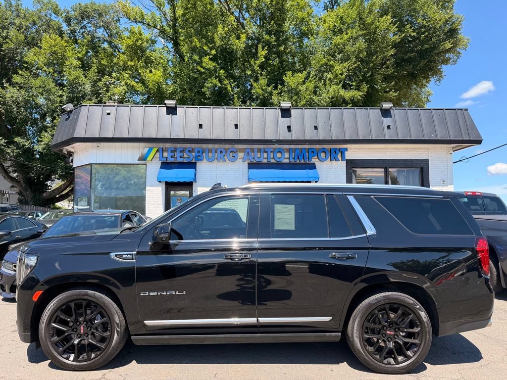Used 2022 GMC Yukon Denali w/ Max Trailering Package AWD/4WD image 3