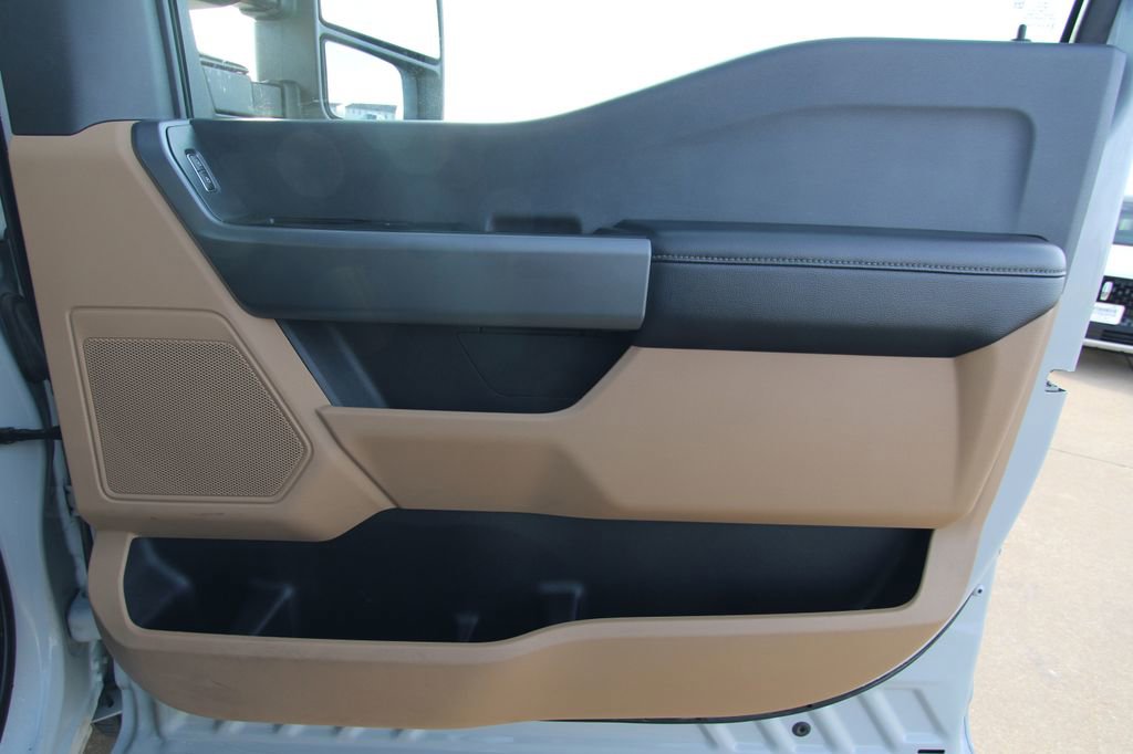 Used 2025 Ford F250 XLT image 30