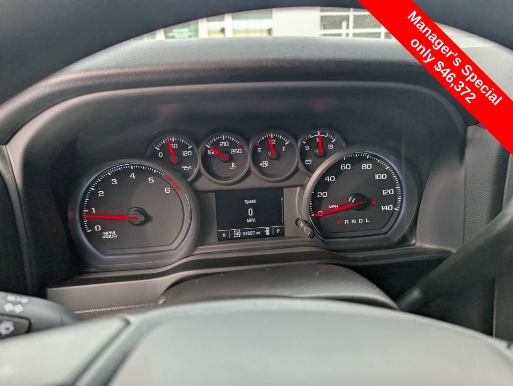 Used 2024 Chevrolet Silverado 2500 Custom w/ Custom Value Package image 17