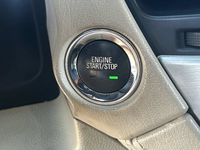 Used 2018 GMC Yukon Denali AWD/4WD image 13