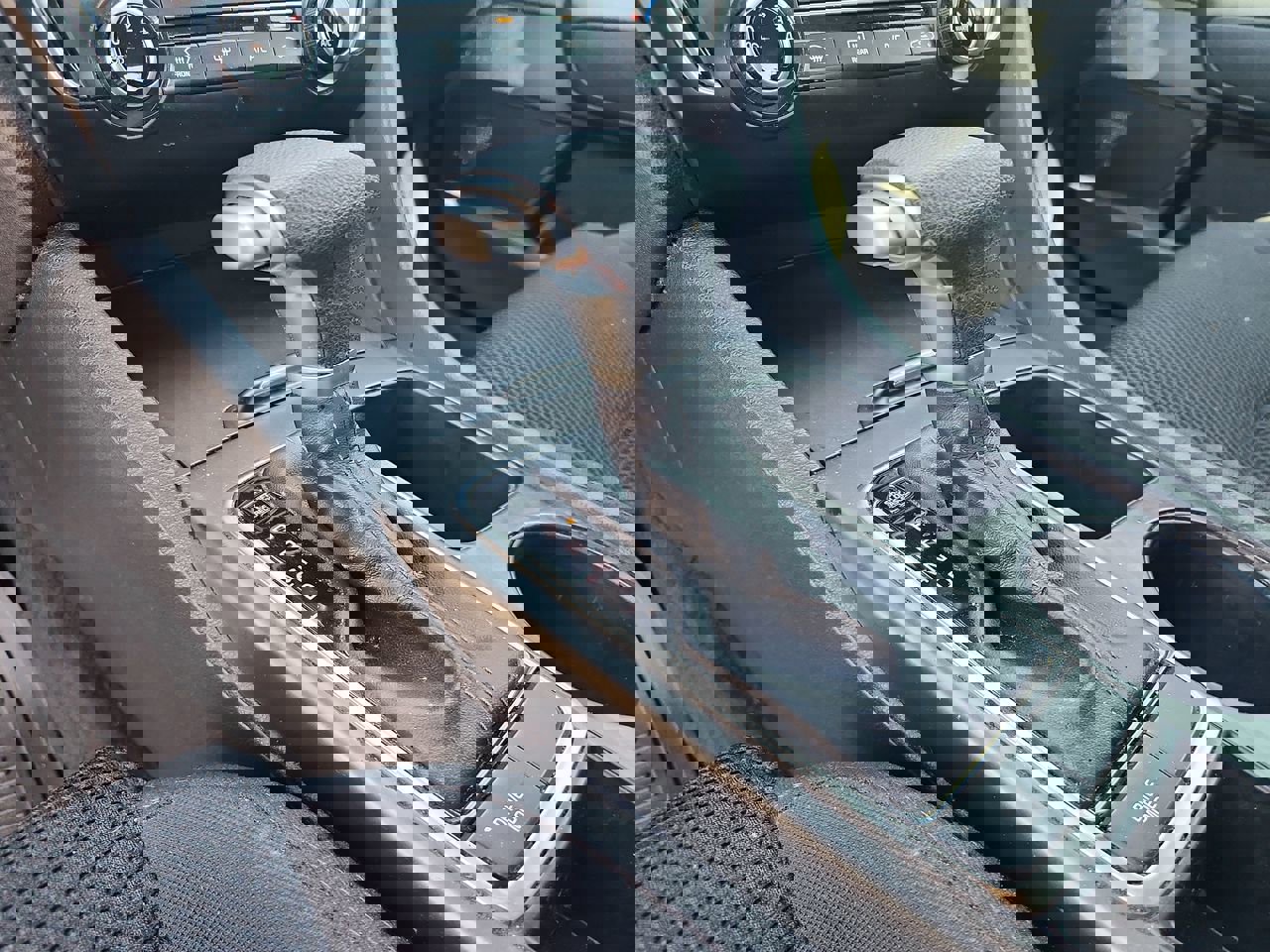 Used 2019 Kia Optima LX image 14