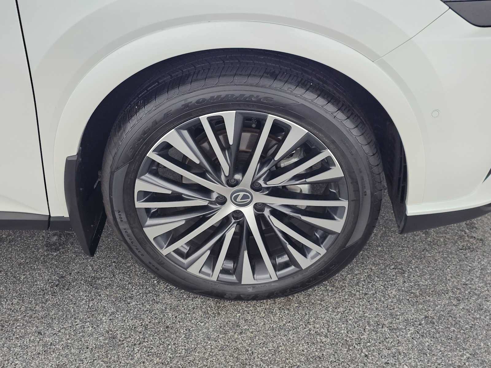 Certified 2026 Lexus RX 350 w/ Convenience Package AWD/4WD image 9