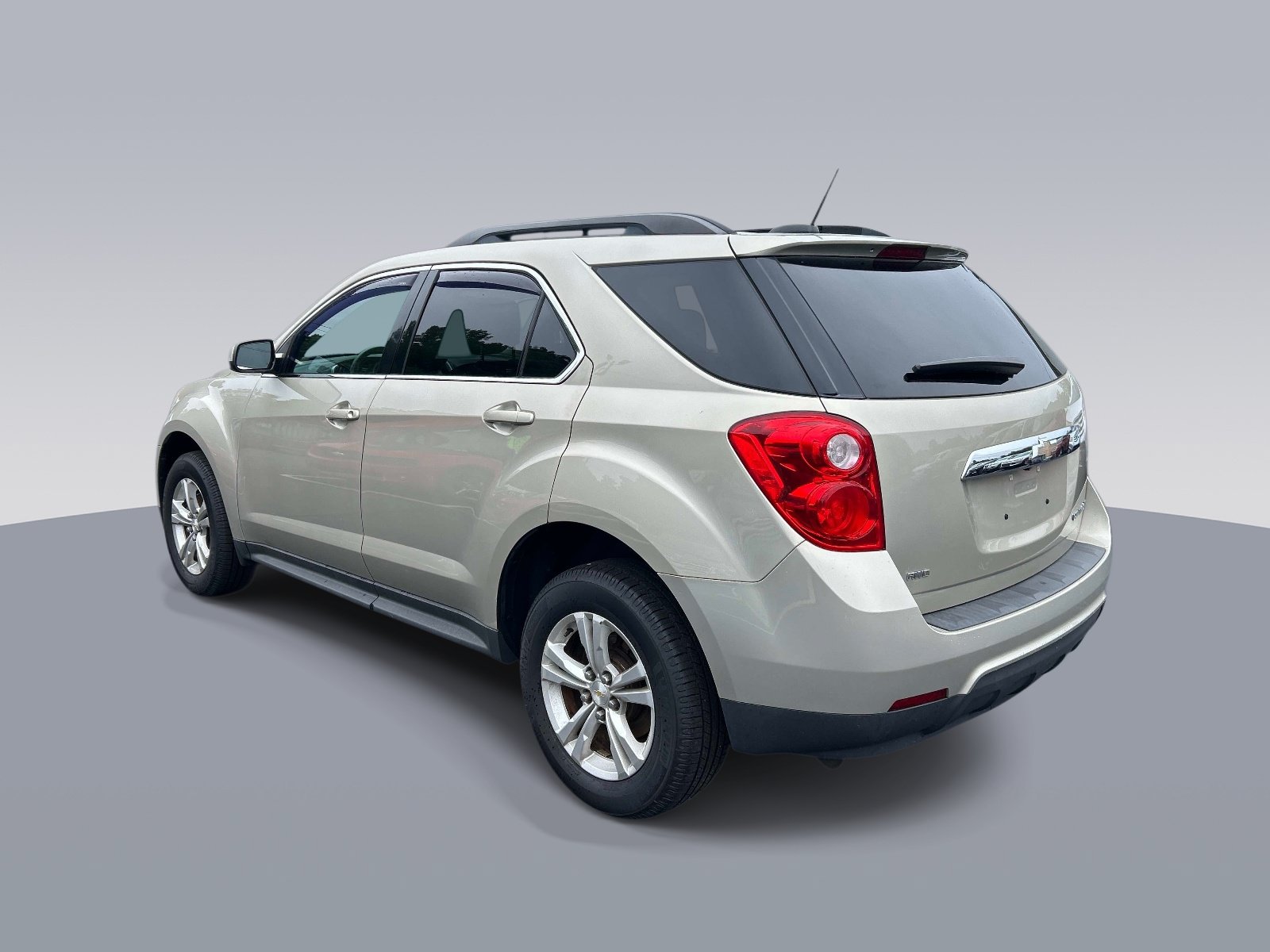 Used 2015 Chevrolet Equinox LT w/ Driver Convenience Package AWD/4WD image 5
