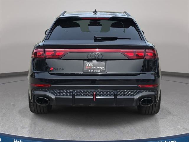 Certified 2025 Audi RS Q8 performance AWD/4WD image 7