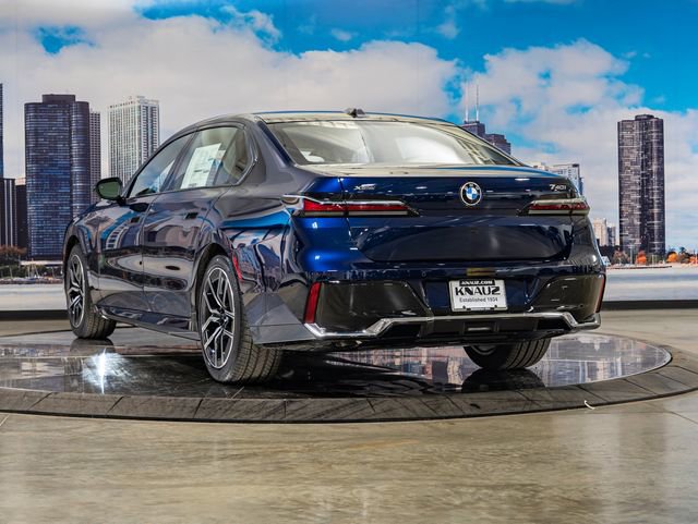 Used 2026 BMW 740i xDrive image 9