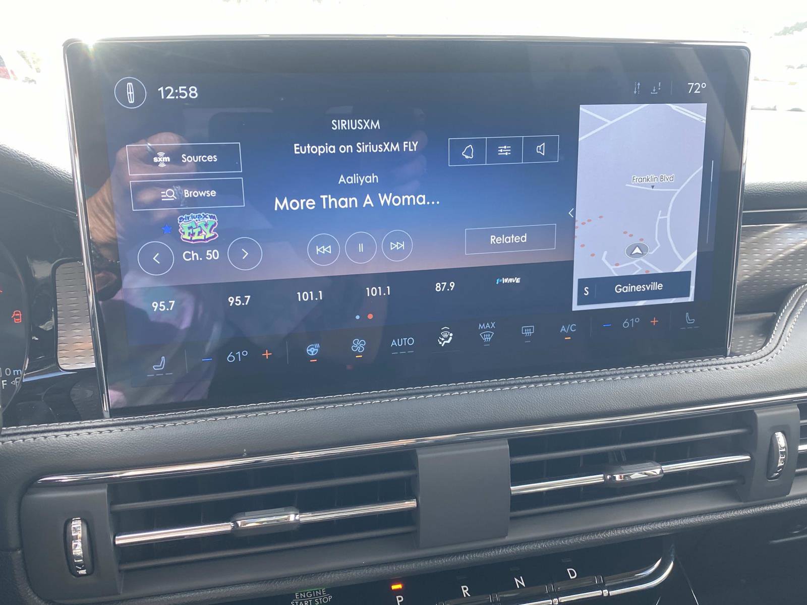 Used 2024 Lincoln Corsair Grand Touring w/ Equipment Group 301A image 21