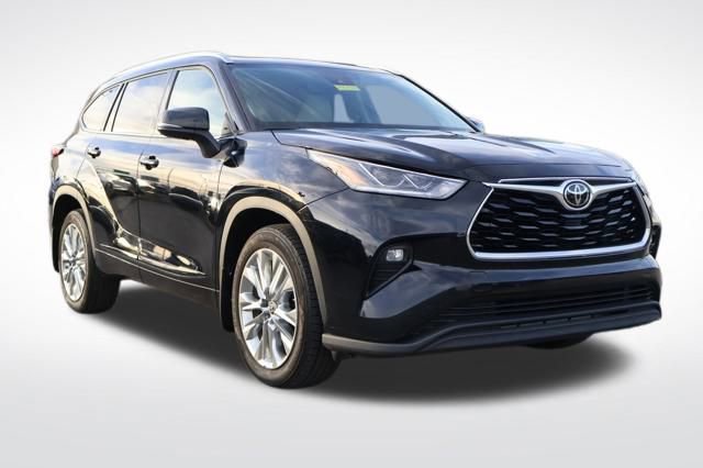 Used 2020 Toyota Highlander Limited