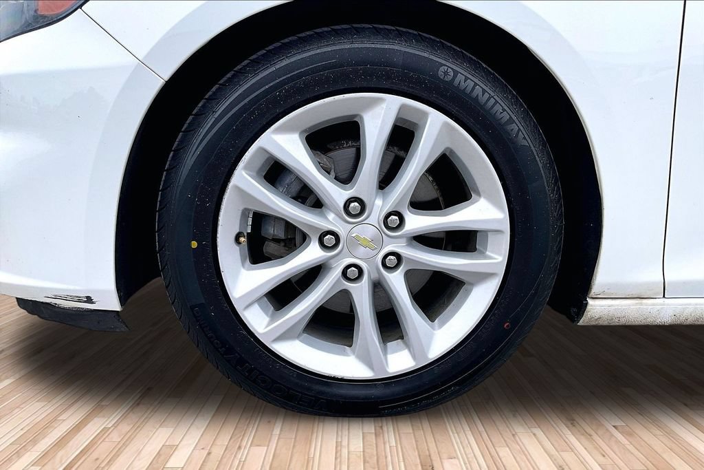 Used 2017 Chevrolet Malibu LT FWD image 8
