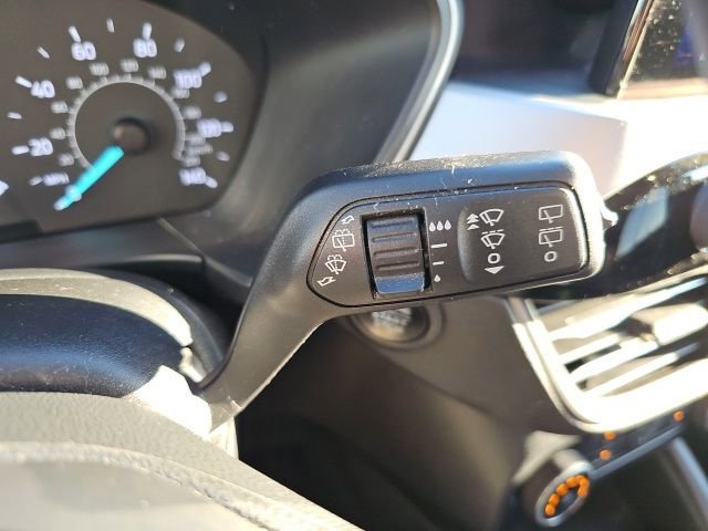 Used 2022 Ford Escape SE image 37