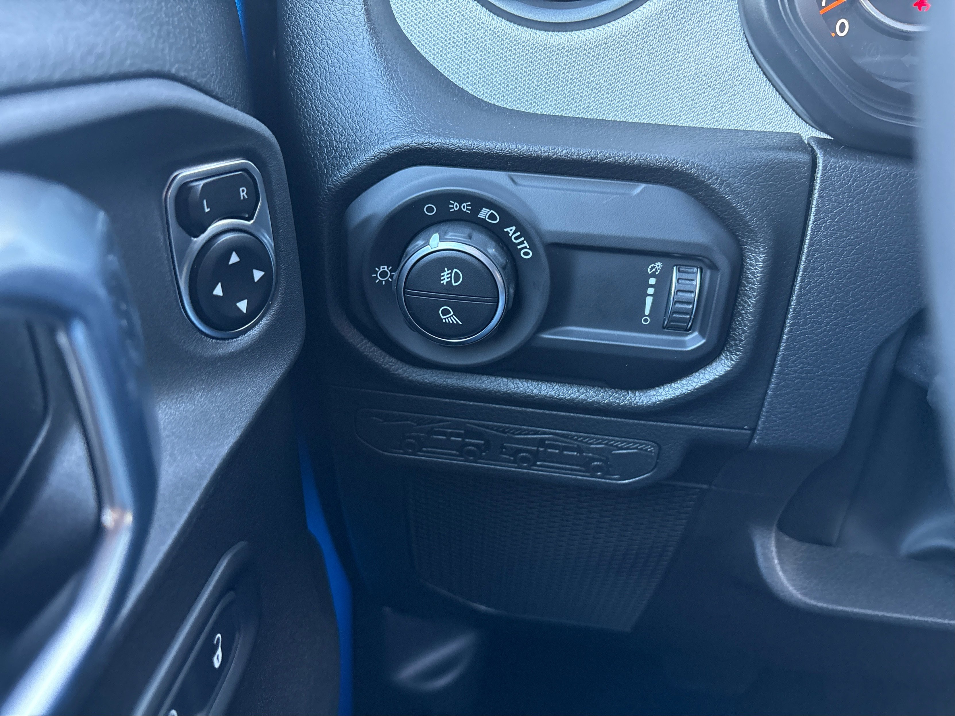 New 2026 Jeep Gladiator Sport image 14