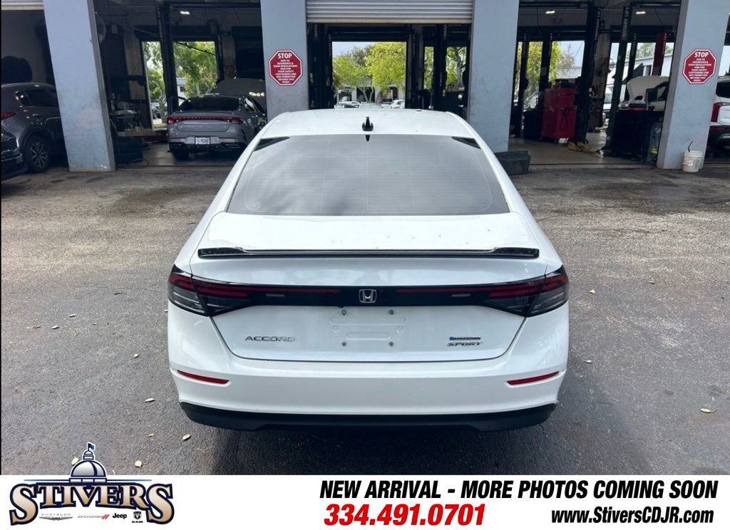 Used 2023 Honda Accord Sport image 6