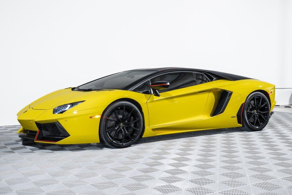 Used 2016 Lamborghini Aventador LP 700-4 AWD/4WD image 18