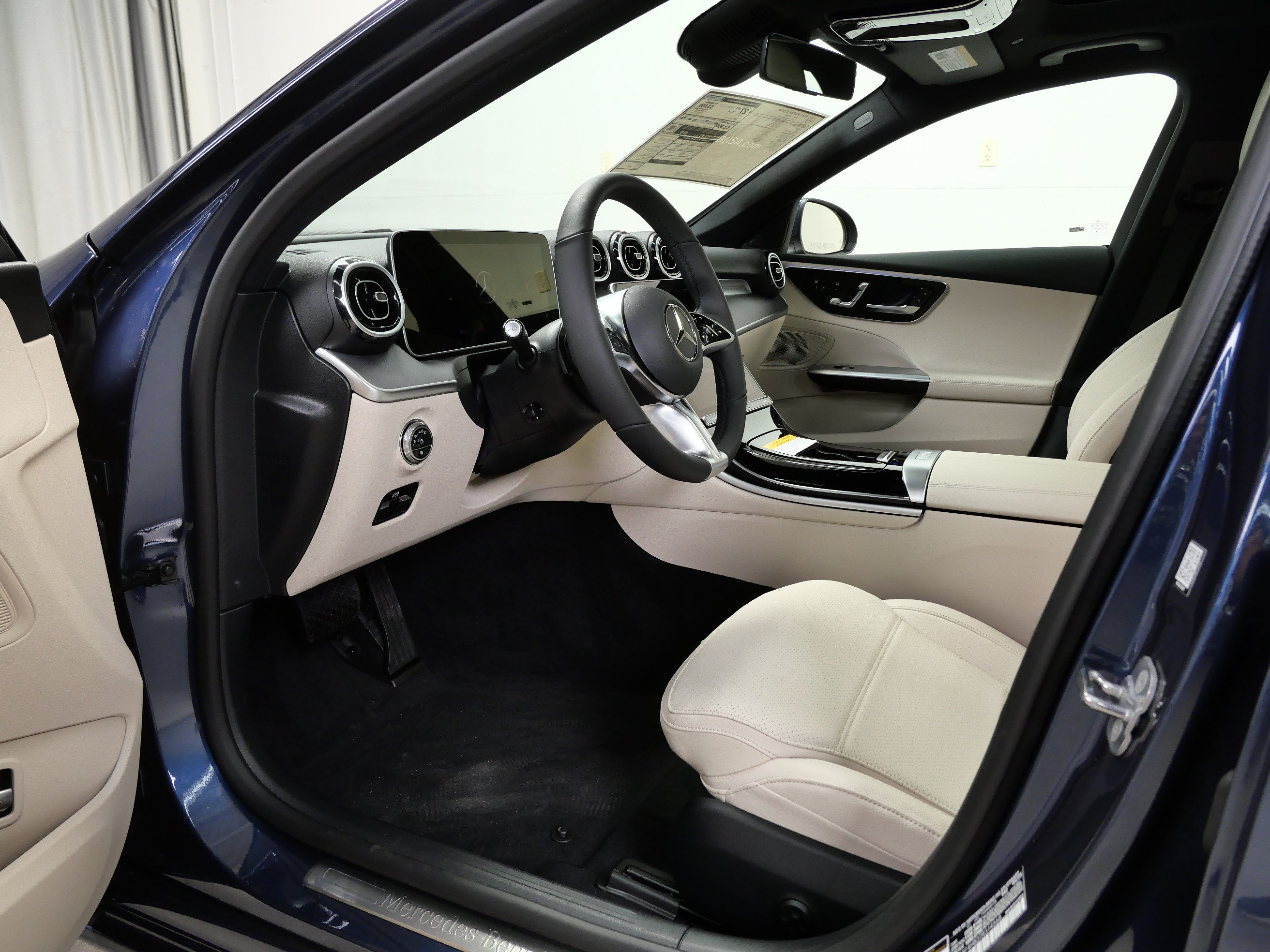 New 2026 Mercedes-Benz C 300 4MATIC Sedan image 7