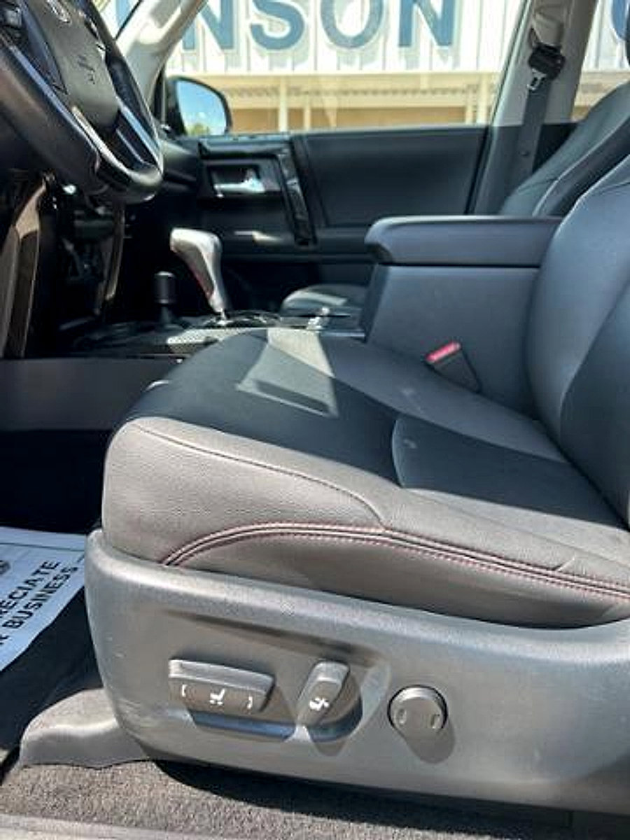 Used 2024 Toyota 4Runner TRD Off-Road Premium image 13