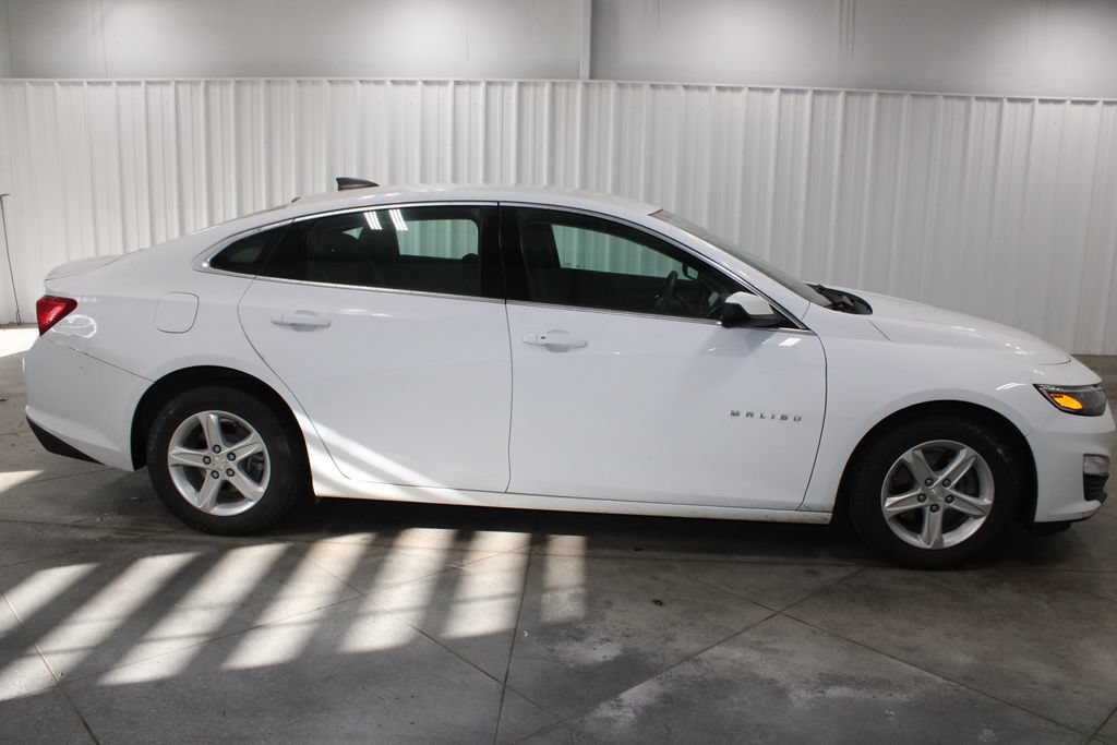 Used 2019 Chevrolet Malibu LS w/ Driver Confidence Package II FWD image 11