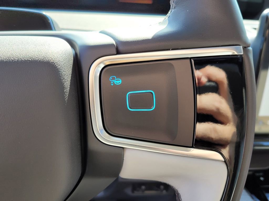 New 2025 Ford Expedition Platinum w/ Driver's Package AWD/4WD image 25