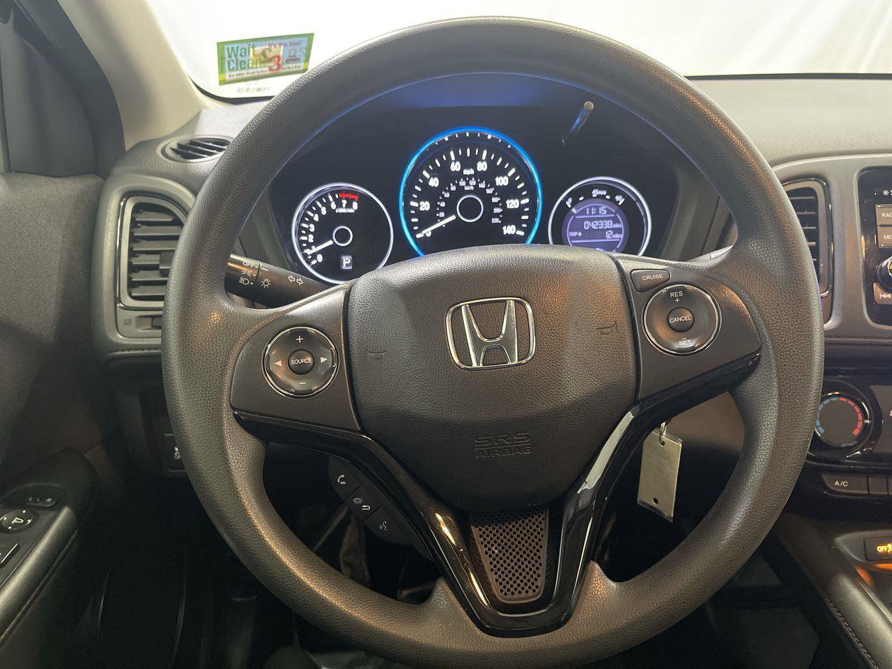 Used 2020 Honda HR-V LX image 14
