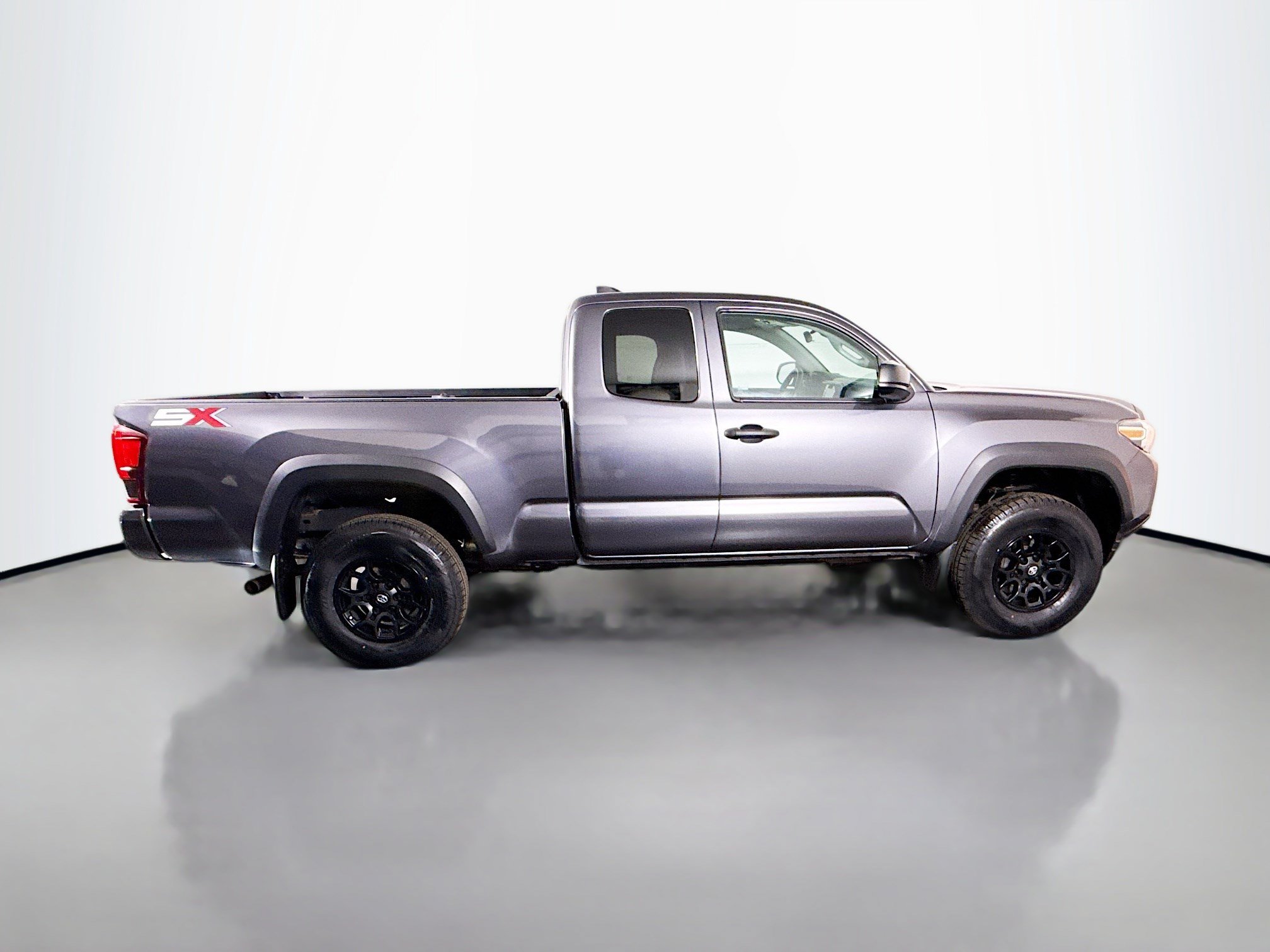 Used 2020 Toyota Tacoma SR w/ SX Package AWD/4WD image 11