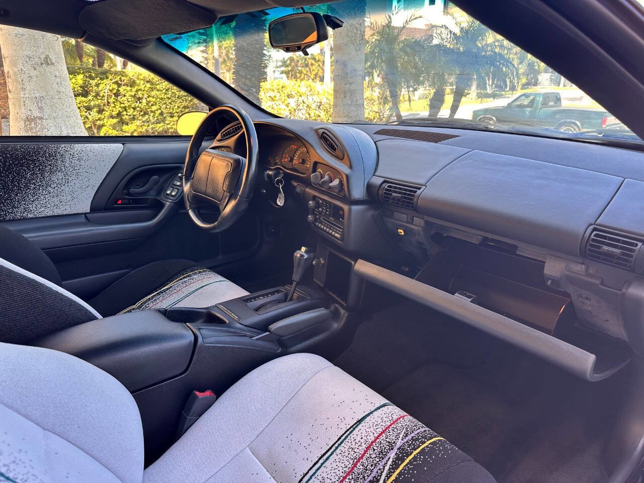 Used 1993 Chevrolet Camaro Z28 RWD image 58