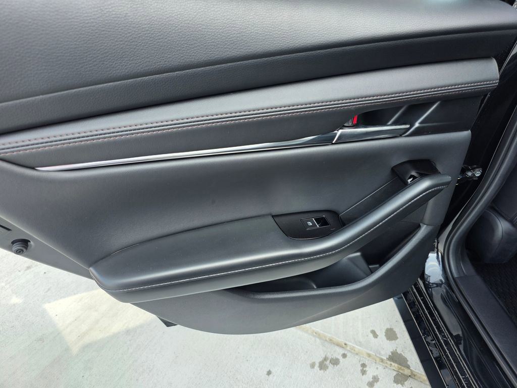 New 2025 MAZDA MAZDA3 s image 10