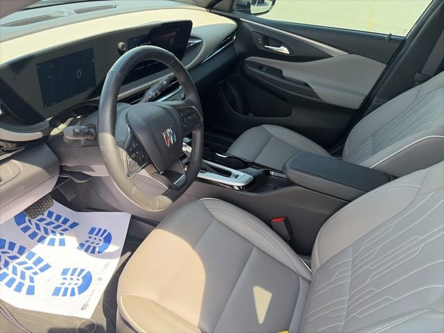 Used 2025 Buick Envista Avenir image 16