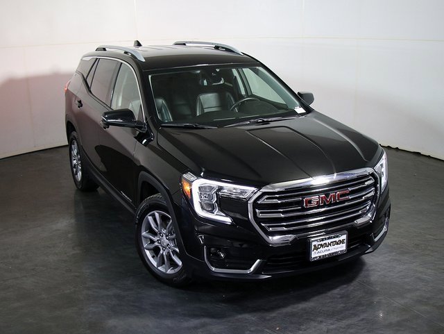 Used 2024 GMC Terrain SLT image 7