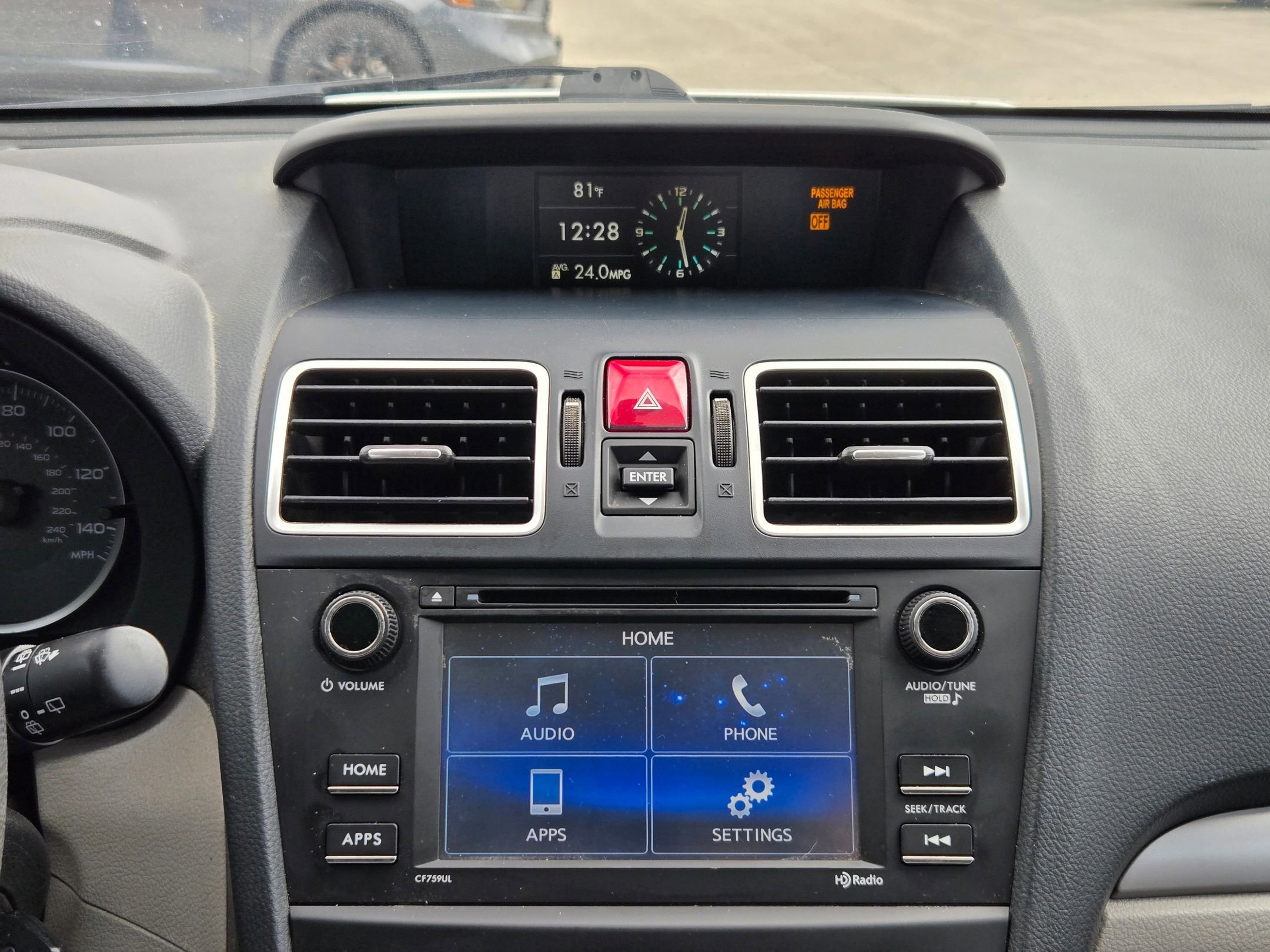 Used 2018 Subaru Forester 2.5i AWD/4WD image 11