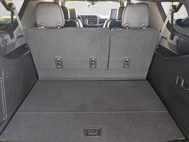 Used 2022 GMC Yukon XL Denali image 6