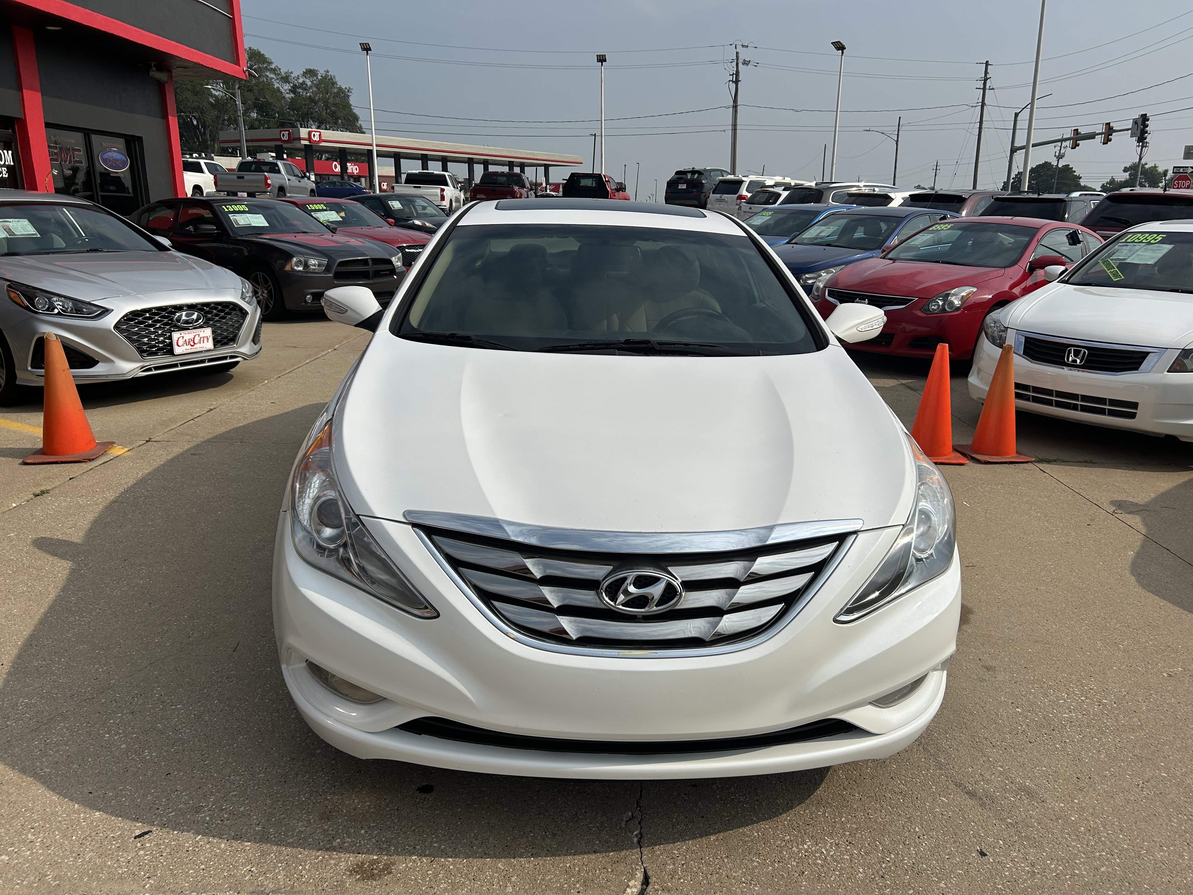 Used 2013 Hyundai Sonata Limited image 2
