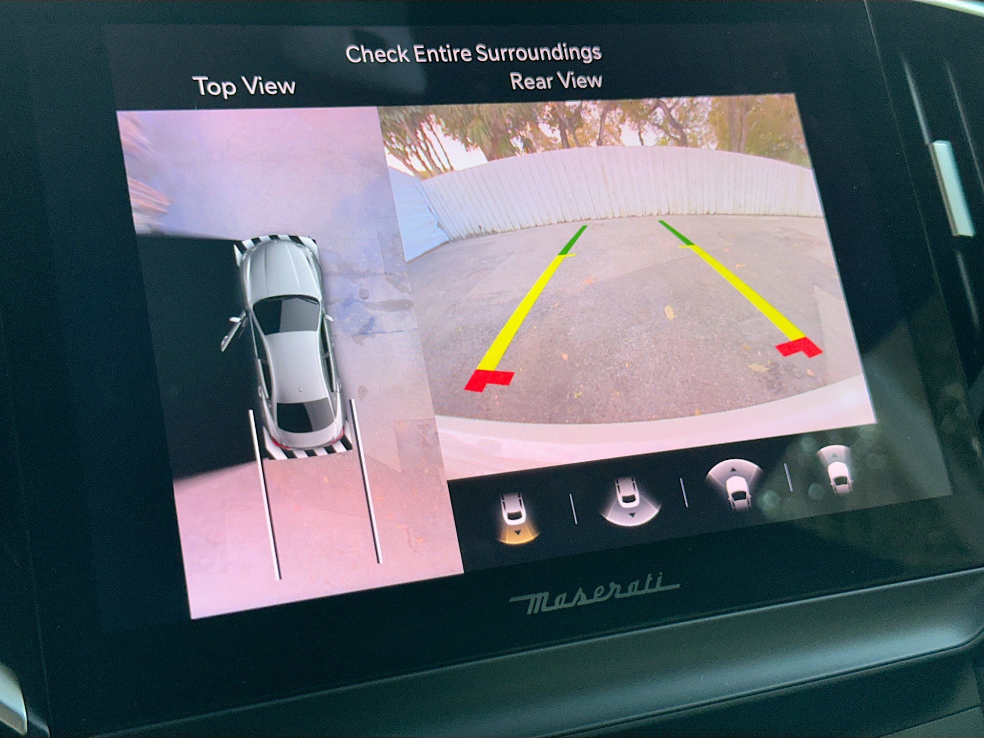 Used 2024 Maserati Ghibli Modena Q4 image 14