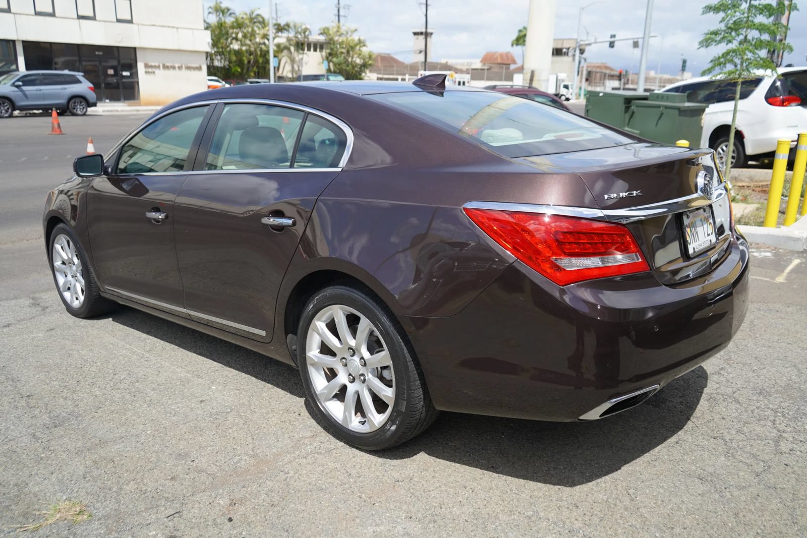 Used 2015 Buick LaCrosse Premium w/ Driver Confidence Package #1 FWD image 24