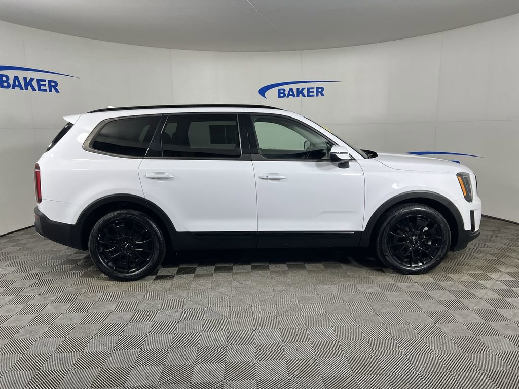 Used 2022 Kia Telluride EX w/ EX Premium Package image 10