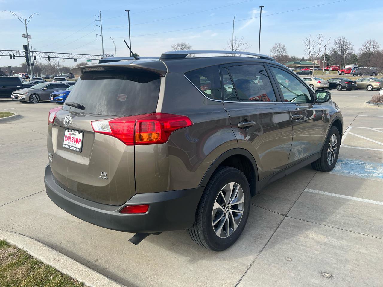 Used 2015 Toyota RAV4 LE AWD/4WD image 6