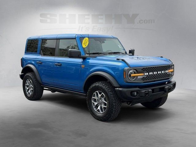 Certified 2025 Ford Bronco Badlands image 2