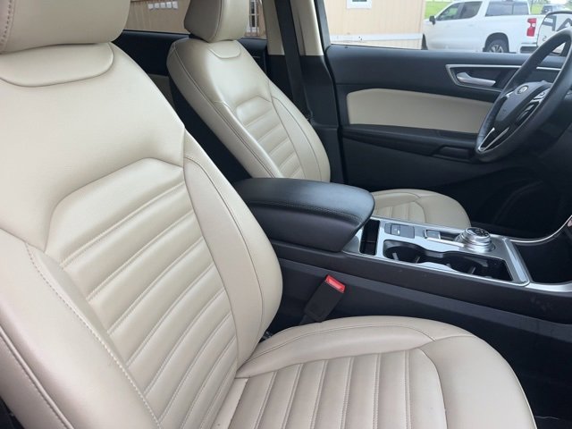 Used 2024 Ford Edge SEL image 18