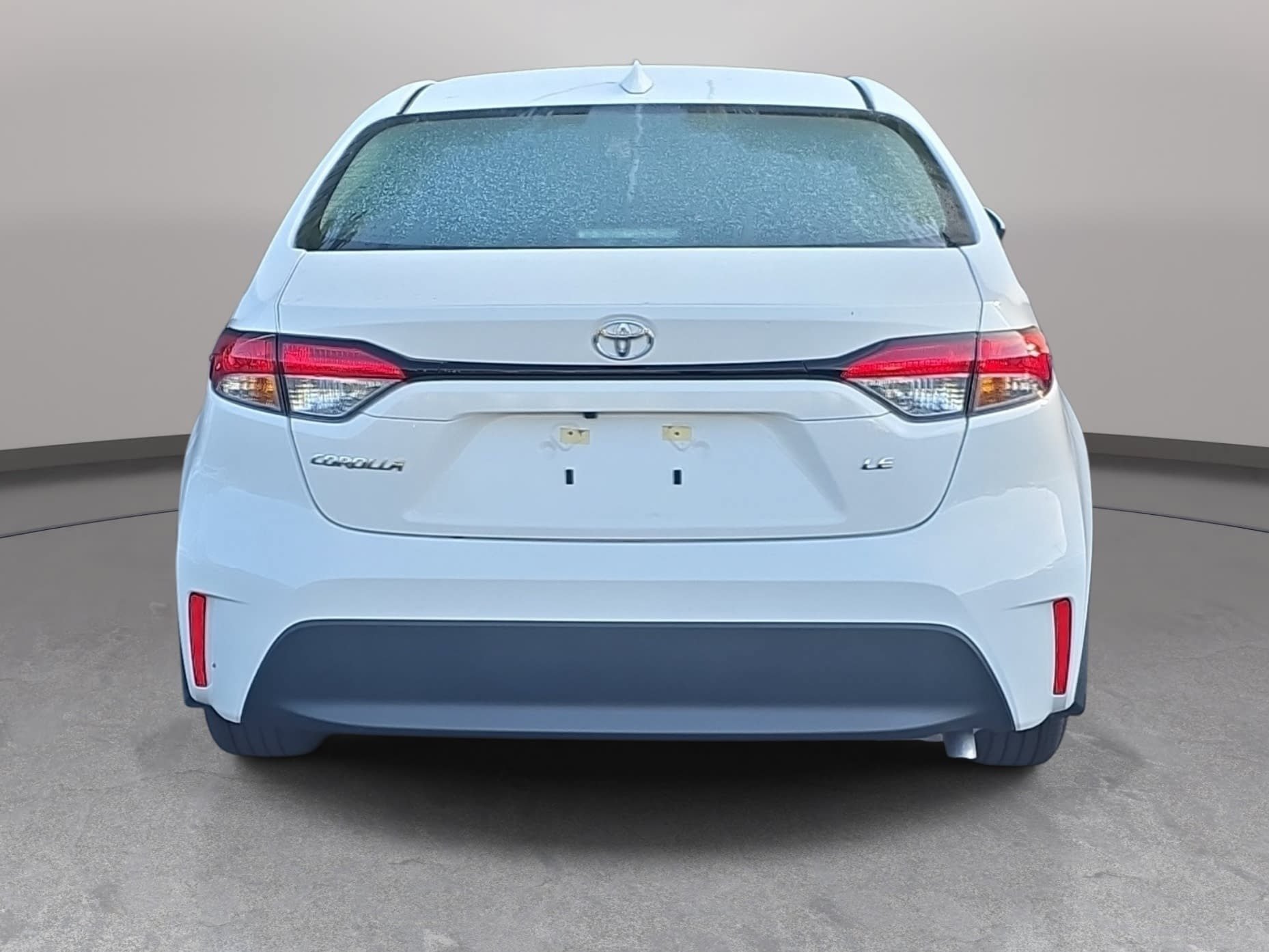 Used 2026 Toyota Corolla LE FWD image 6
