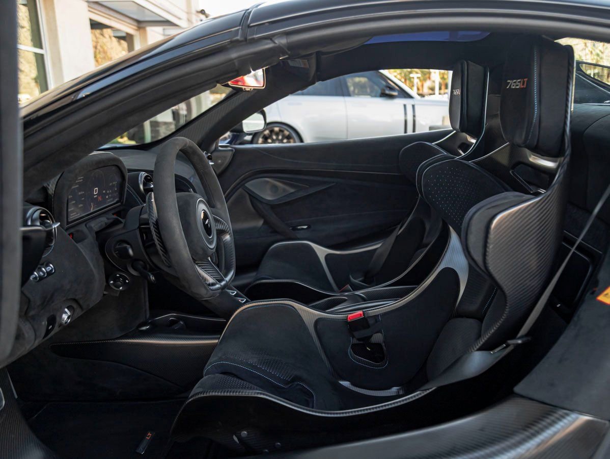 Used 2022 McLaren 765LT RWD image 16