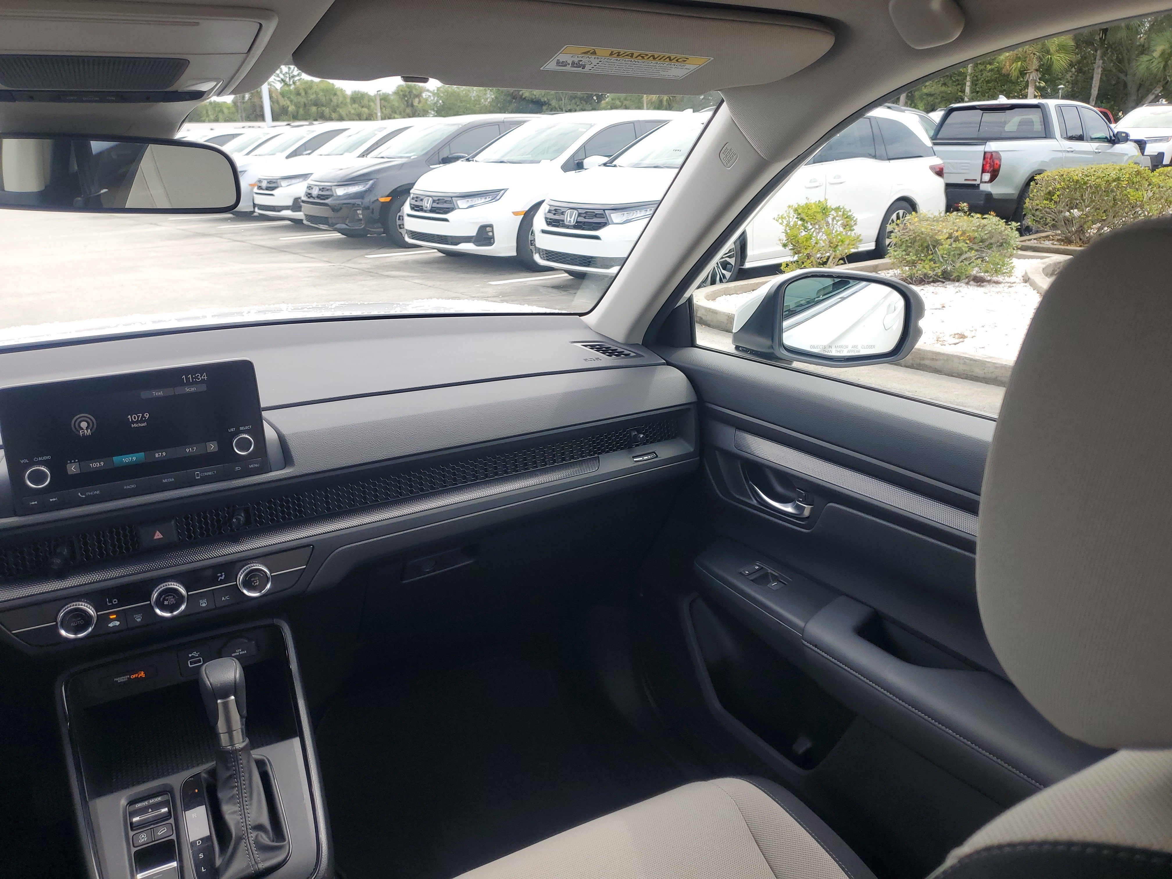 Used 2024 Honda CR-V LX image 17