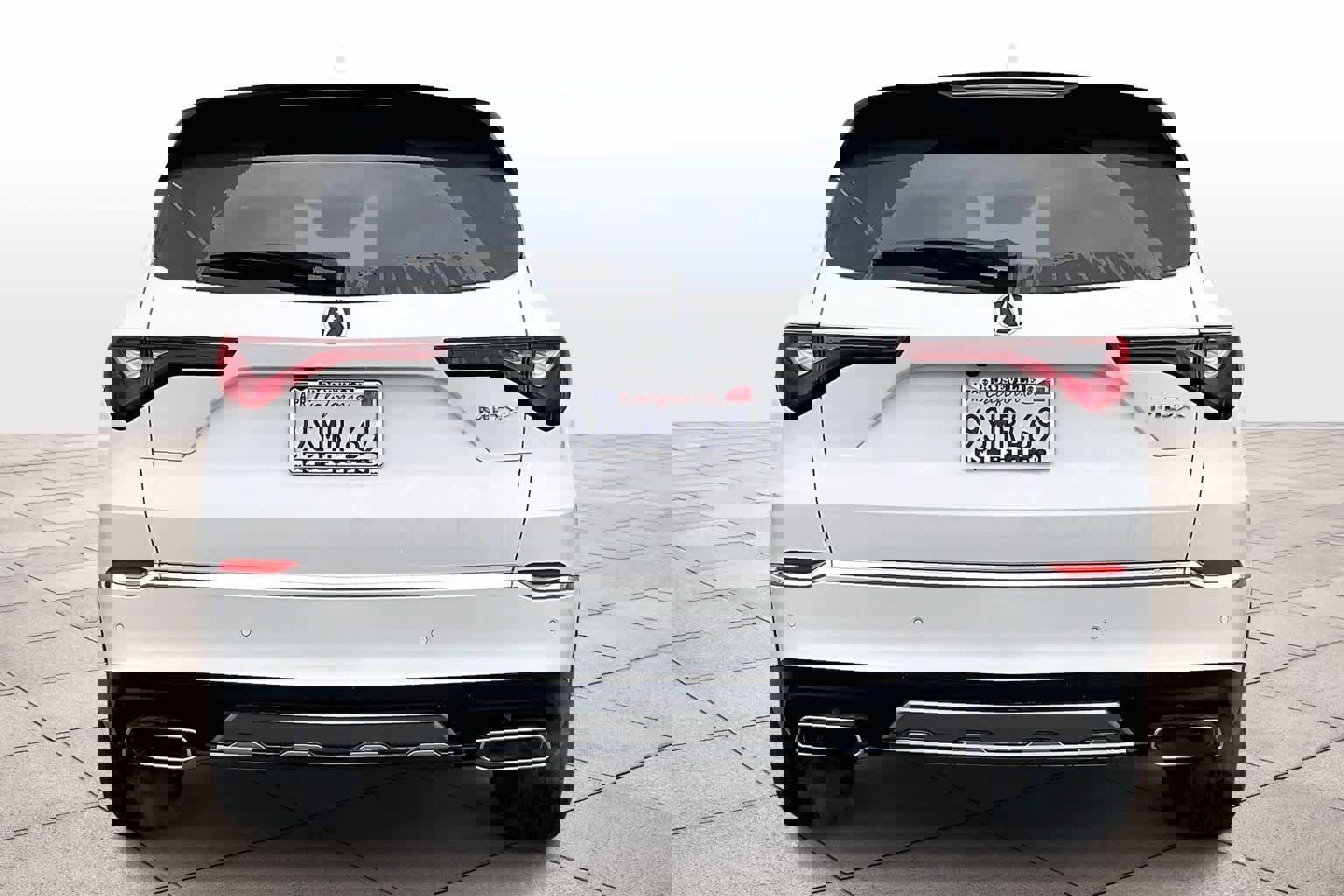 Used 2025 Acura MDX FWD w/ Technology Package image 7