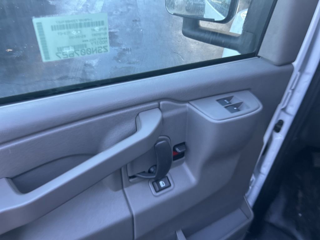 New 2025 Chevrolet Express 3500 w/ Power Convenience Package image 11