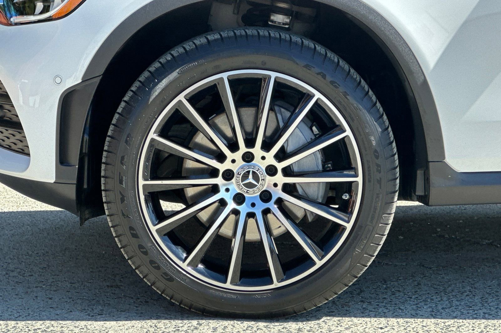 Certified 2021 Mercedes-Benz GLC 300 4MATIC Coupe image 37