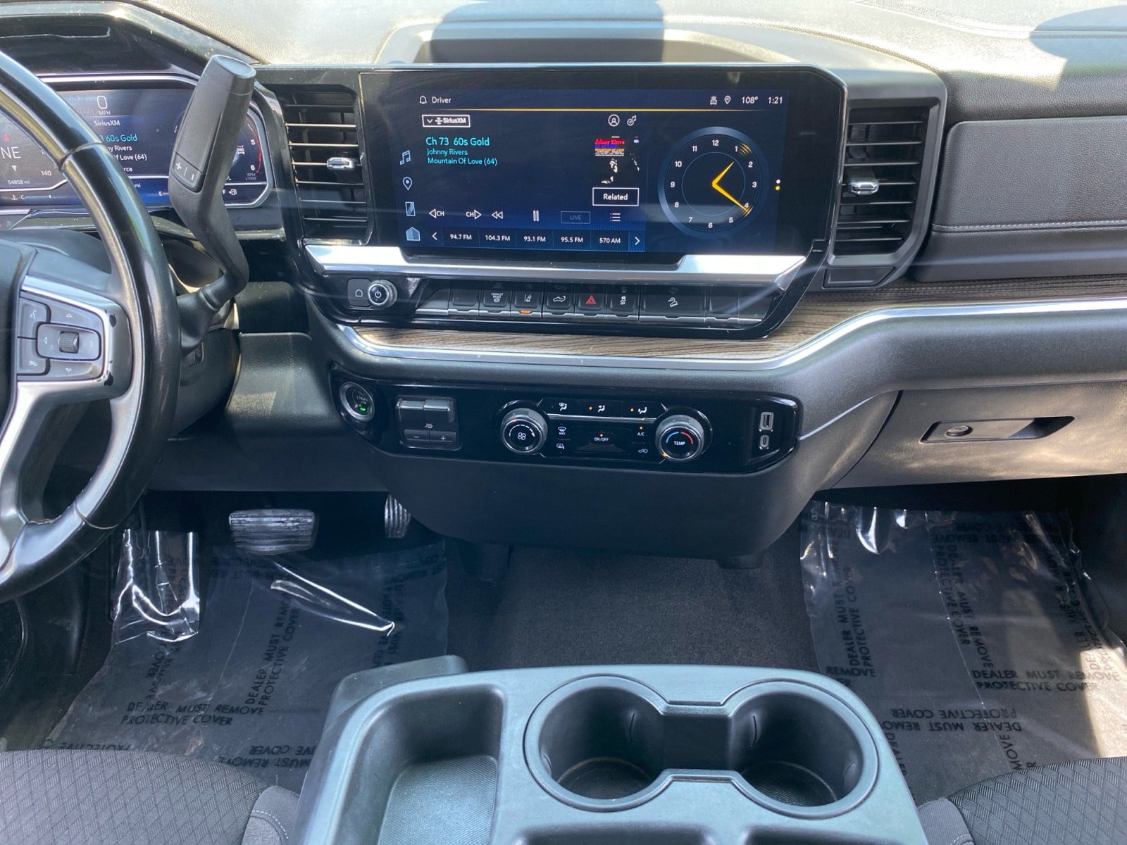 Used 2024 Chevrolet Silverado 2500 LT AWD/4WD image 11