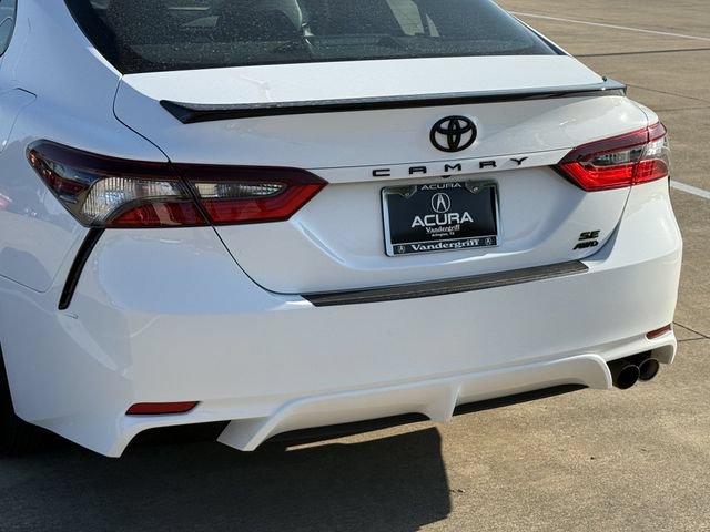 Used 2023 Toyota Camry SE AWD/4WD image 6
