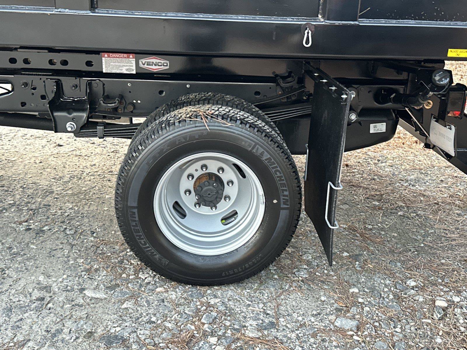 New 2026 Ford F350 XL w/ XL Chrome Package AWD/4WD image 24