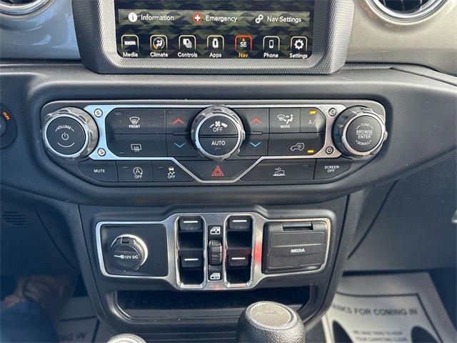 Used 2022 Jeep Gladiator Overland image 24