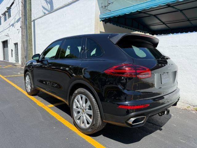 Used 2015 Porsche Cayenne Diesel image 3