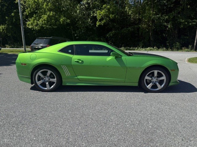 Used 2010 Chevrolet Camaro LT w/ LPO, Ground Effects Package RWD image 4