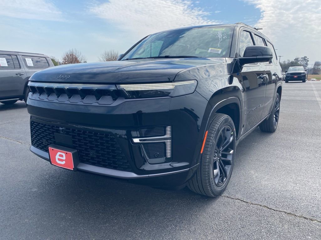 New 2026 Jeep Grand Wagoneer Summit image 3