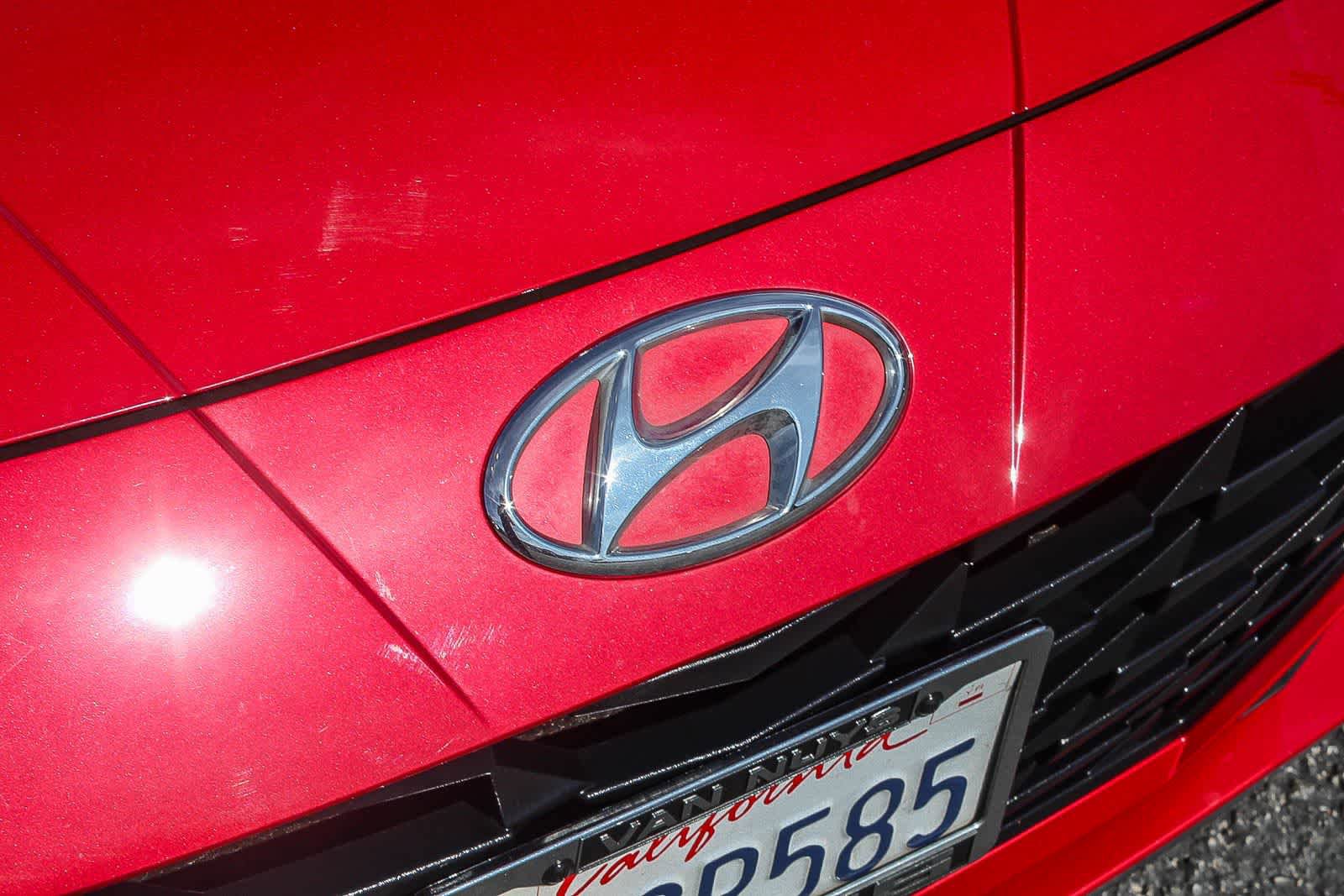 Certified 2023 Hyundai Elantra SEL image 14