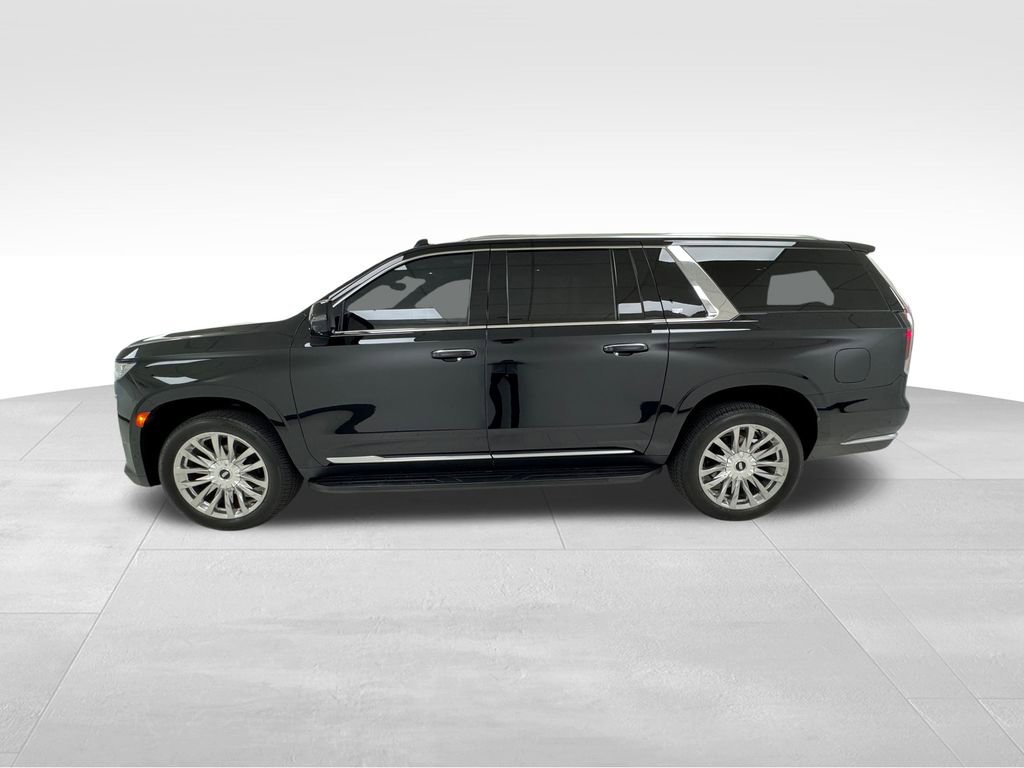 Used 2024 Cadillac Escalade ESV Premium Luxury image 5